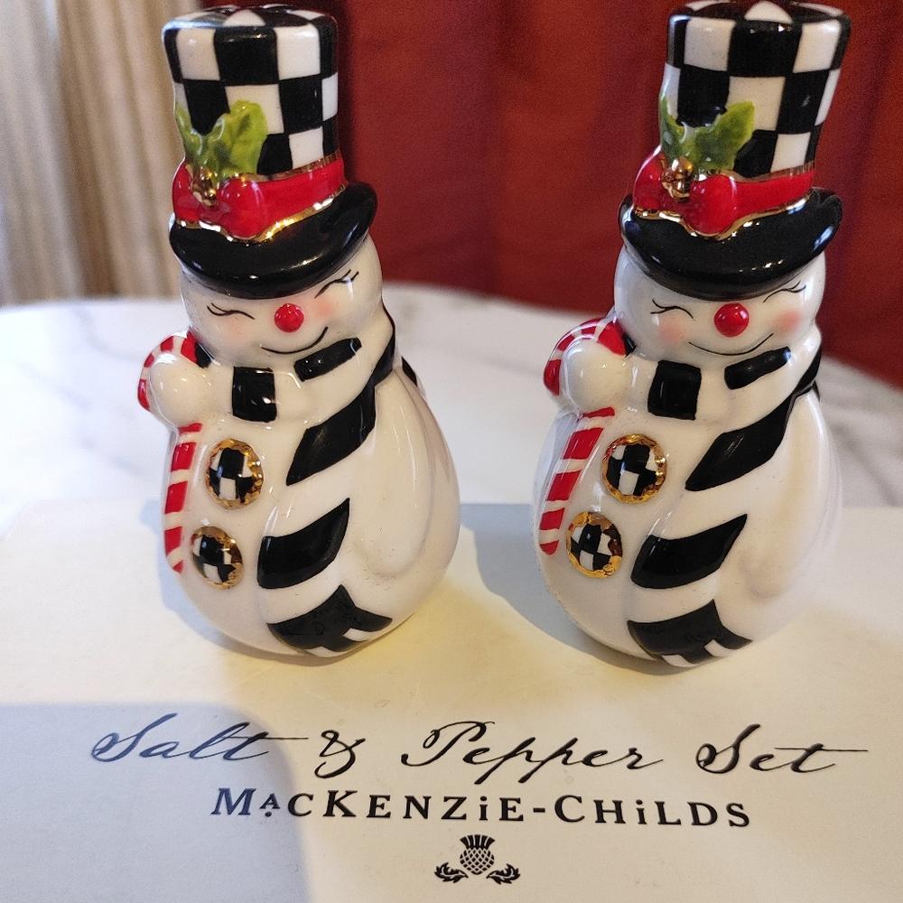 Mackenzie-Child's Snowman Salt & Pepper Set